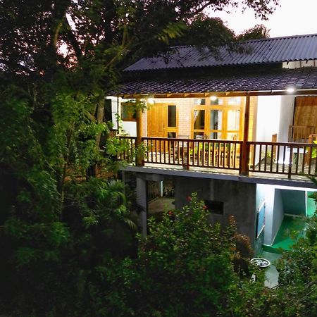 Sigiri Dilu Villa Sigiriya Exterior foto